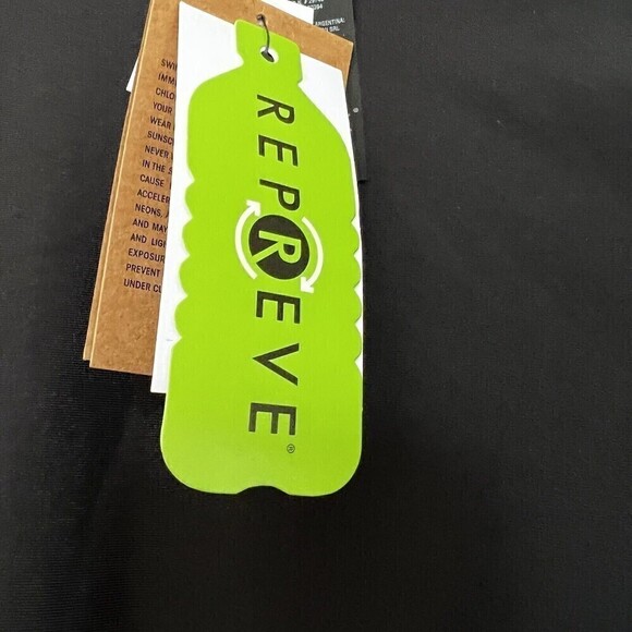 NWT Volcom Stay Or Leaf Long Sleeve UPF 50 Plus Size Rashguard - Picture 6 of 9